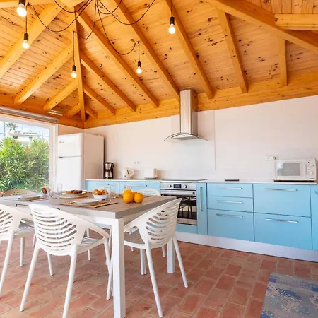 Matibora By Hellovacations *