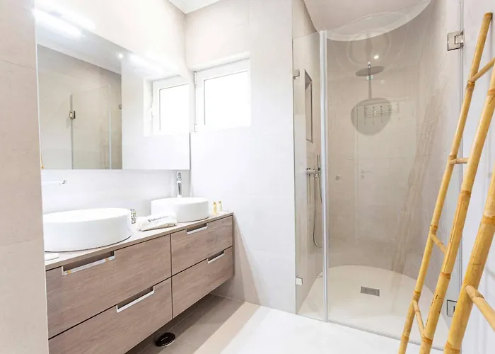 Villa Matibora By Hellovacations